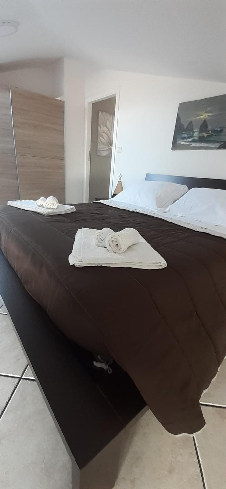 Etna Mare Apartment Mascali Phòng bức ảnh